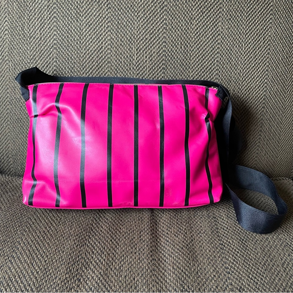 HP Pink & Black Upcycled Crossbody Bag - Picture 3 of 8
